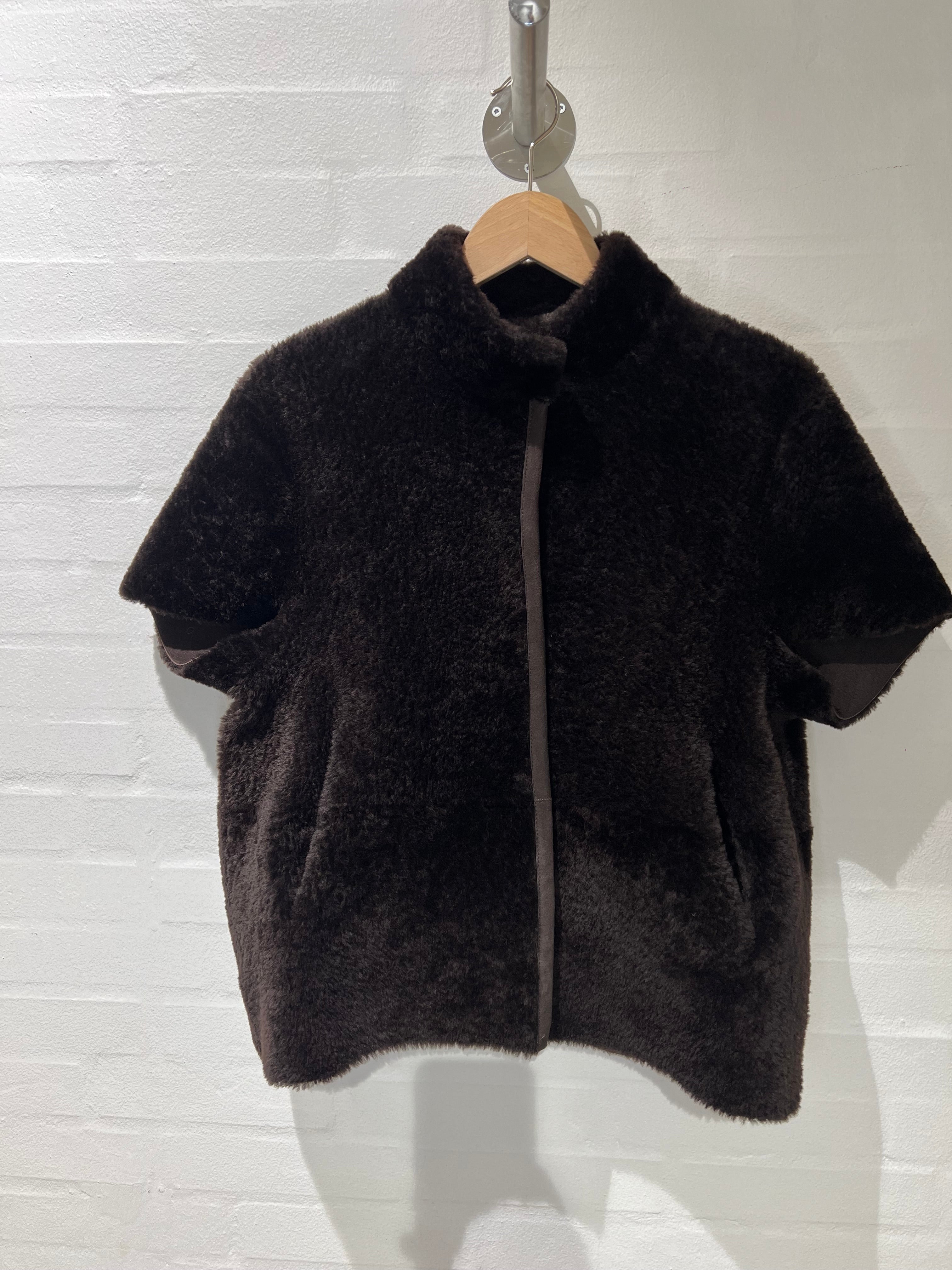 Benedikte Utzon Rosilie Mørkebrun