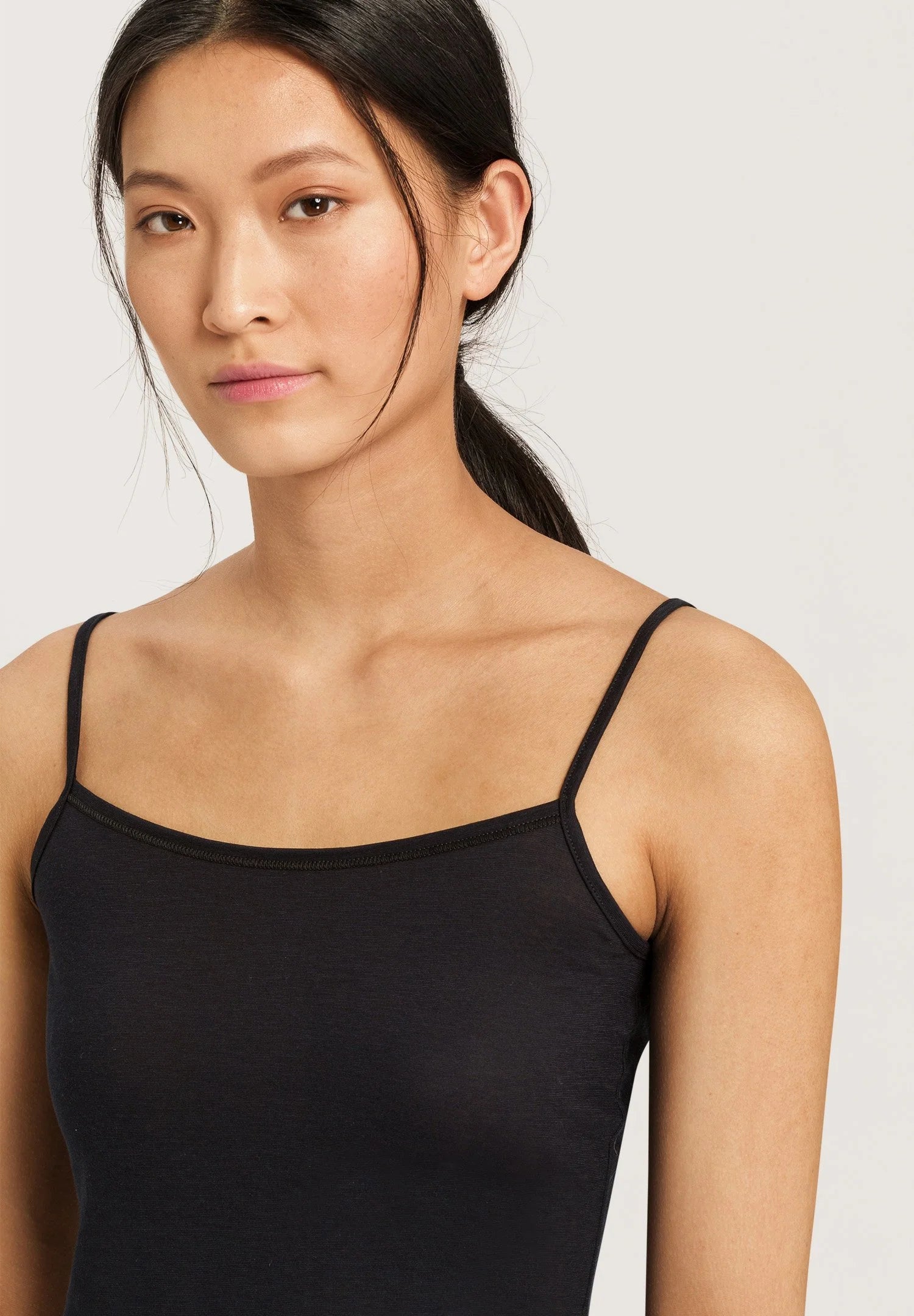 Hanro Spagetti Top Ultralight Black