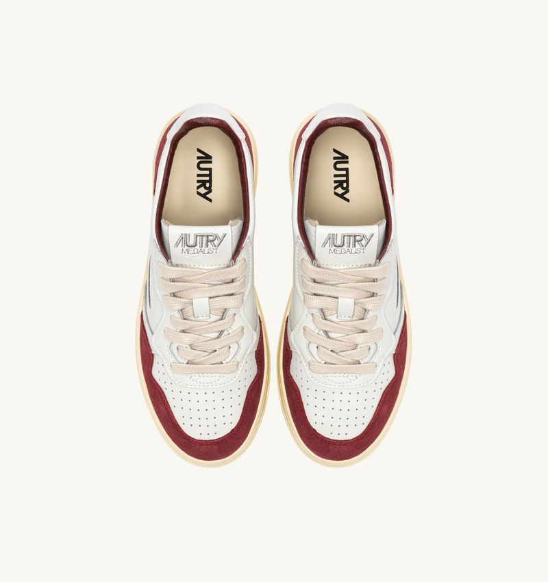 AUTRY MEDALIST LOW SNEAKER WHITE BORGOGNA