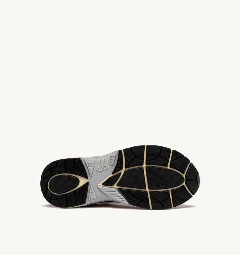 AUTRY HYPERWAY LOW SNEAKER PLAT/BLACK