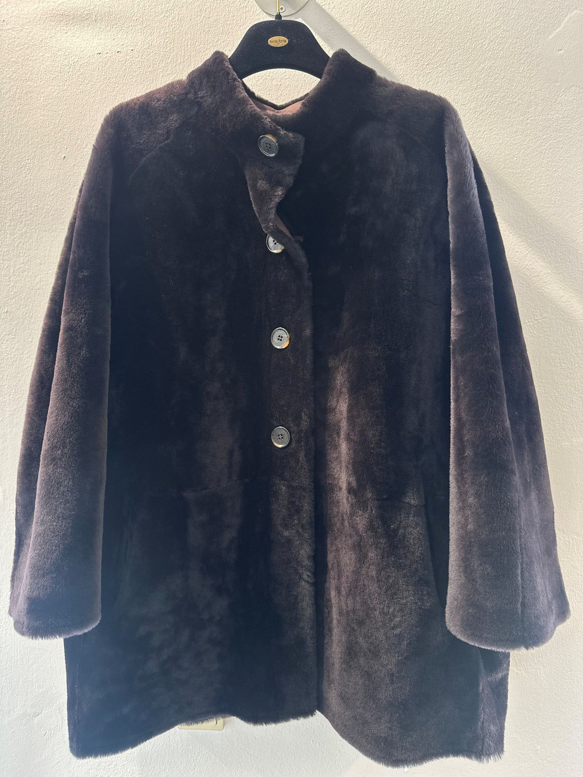 Benedikte Utzon Hanne Rulam Dark Brown