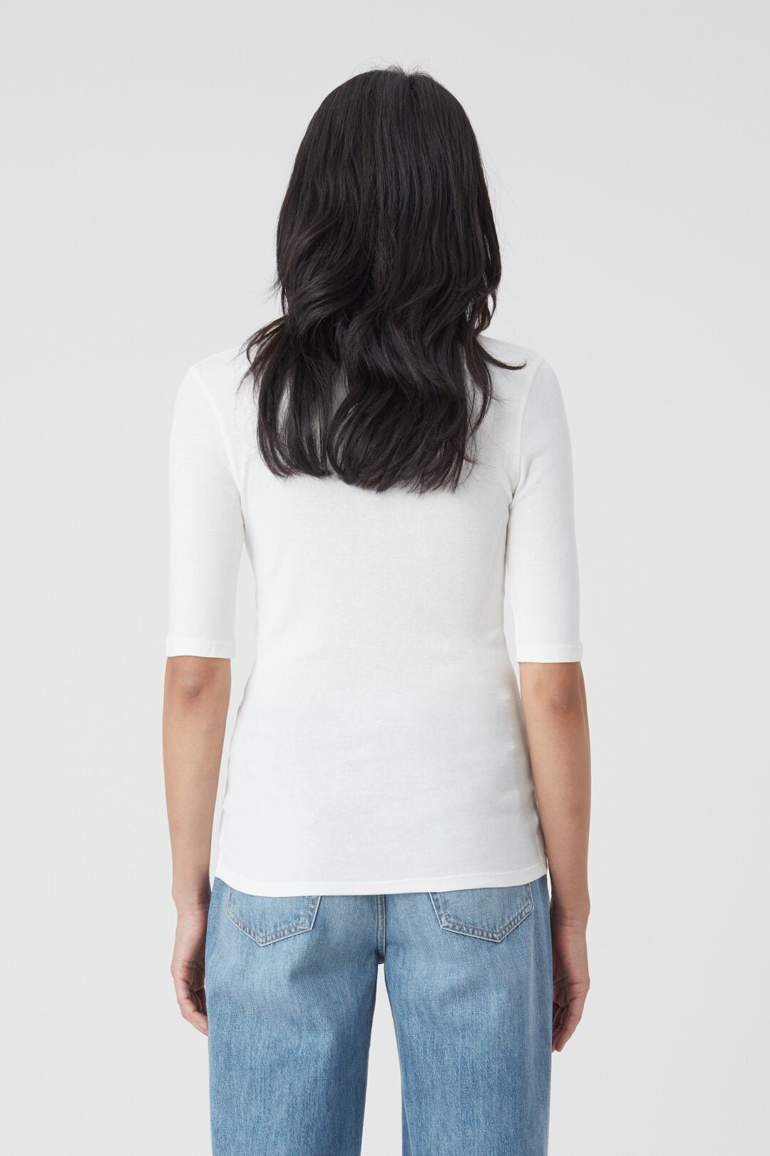 Closed Crewneck Shortsleeve Cotton and Modal T-shirt Ivory - Den Lille Ida - Closed