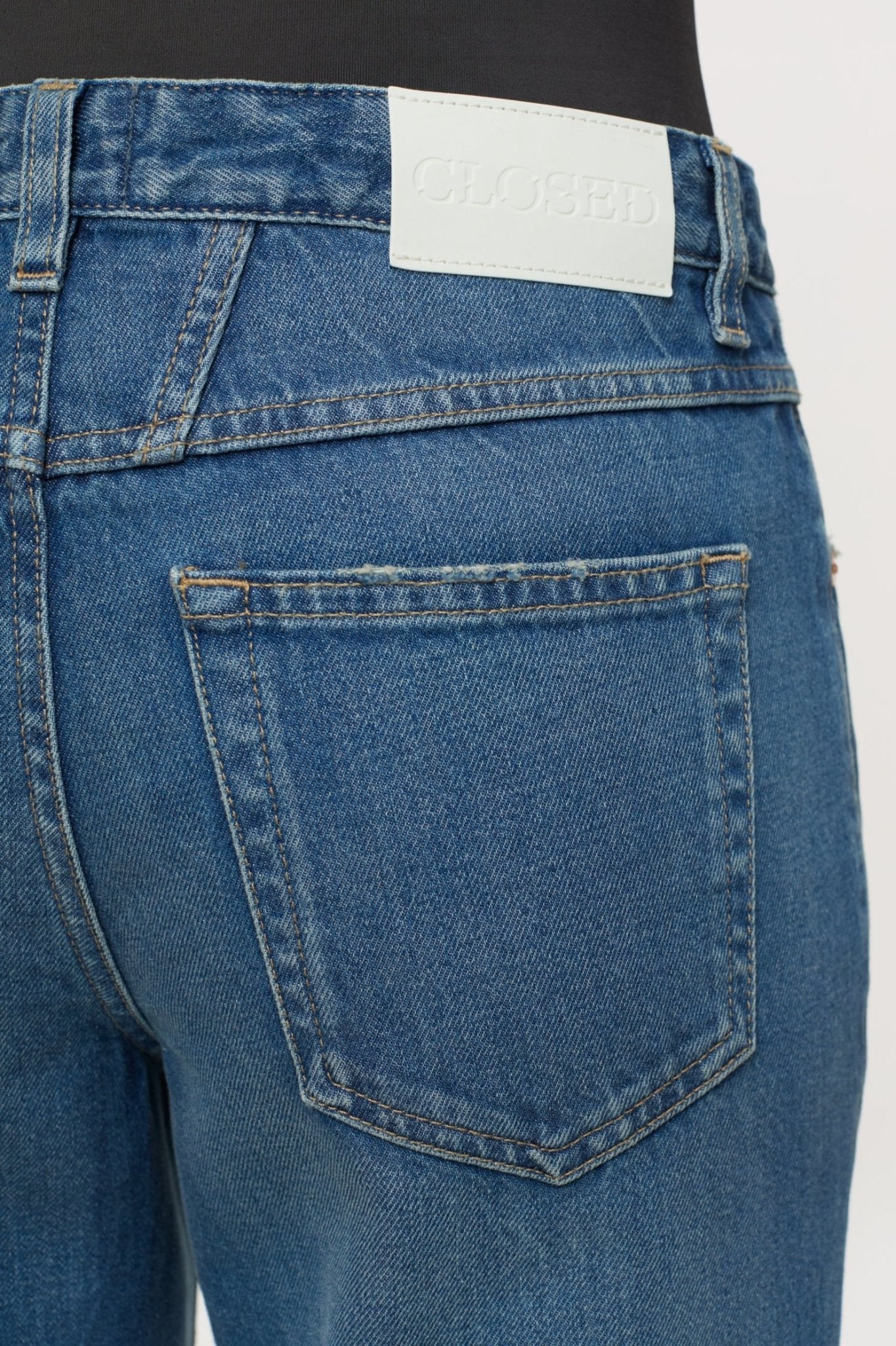 Closed Gillan MBL Mid Blue - Den Lille Ida - Closed
