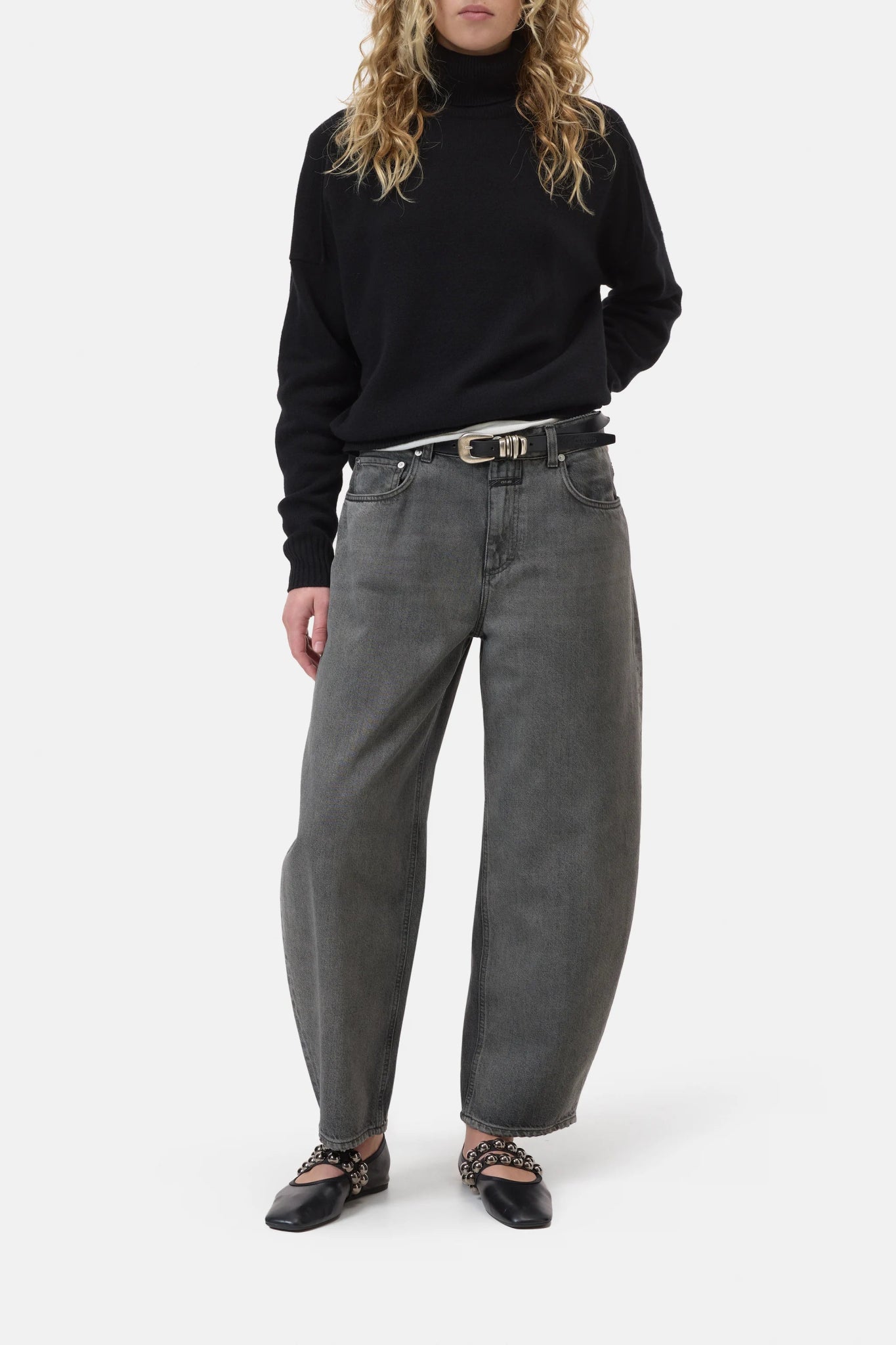 CLOSED TURTLENECK MADE OF PURE MERINO WOOL BLACK - Den Lille Ida - Closed