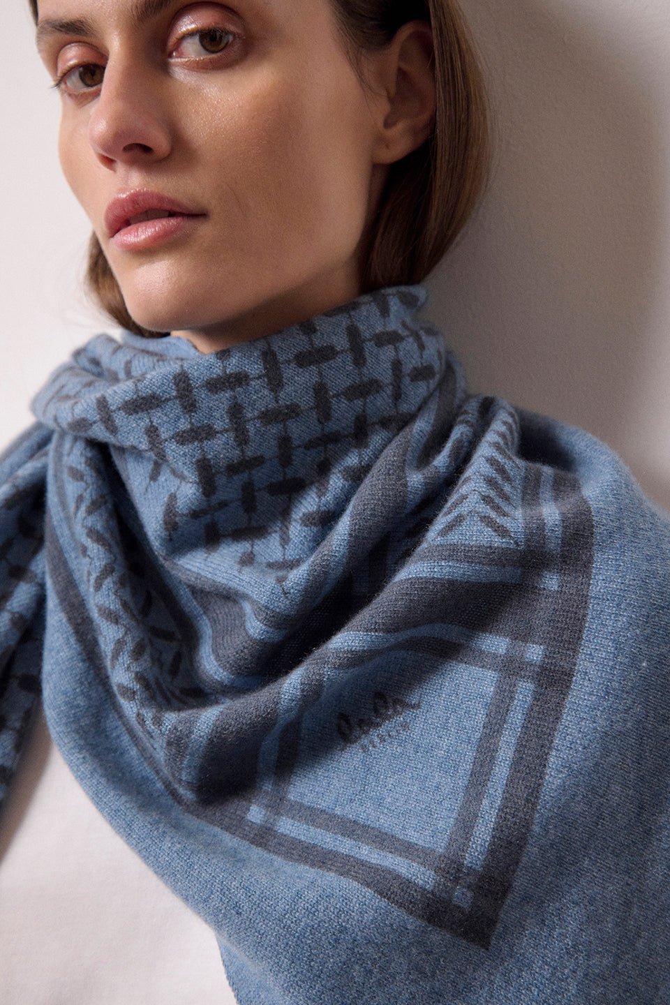 Lala Berlin Triangle Trinity Cashmere VELA/ANTRACITE M - Den Lille Ida - Lala Berlin