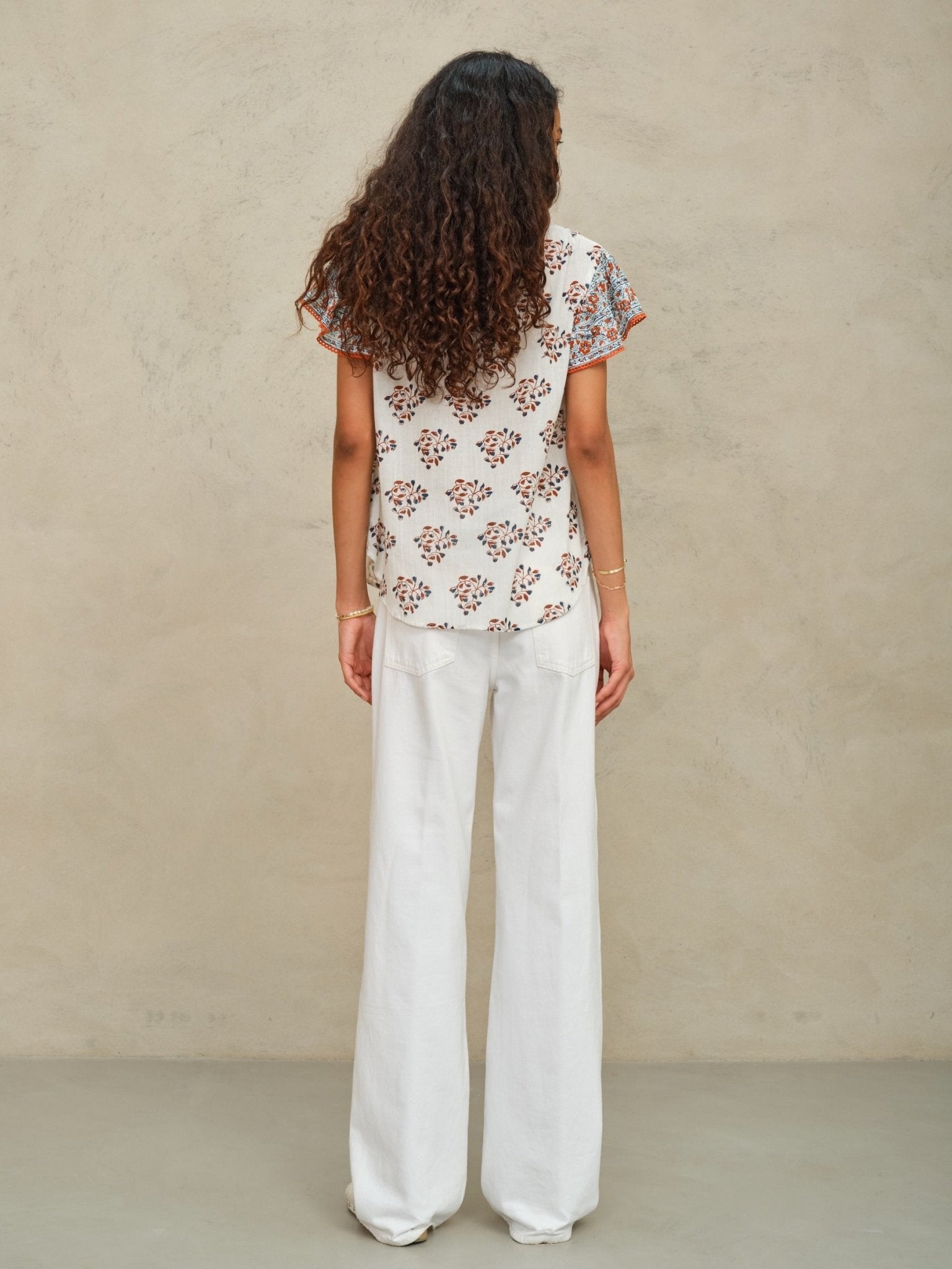 M.A.B.E. Stella Print S/S Top Ecru/Rust - Den Lille Ida - M.A.B.E