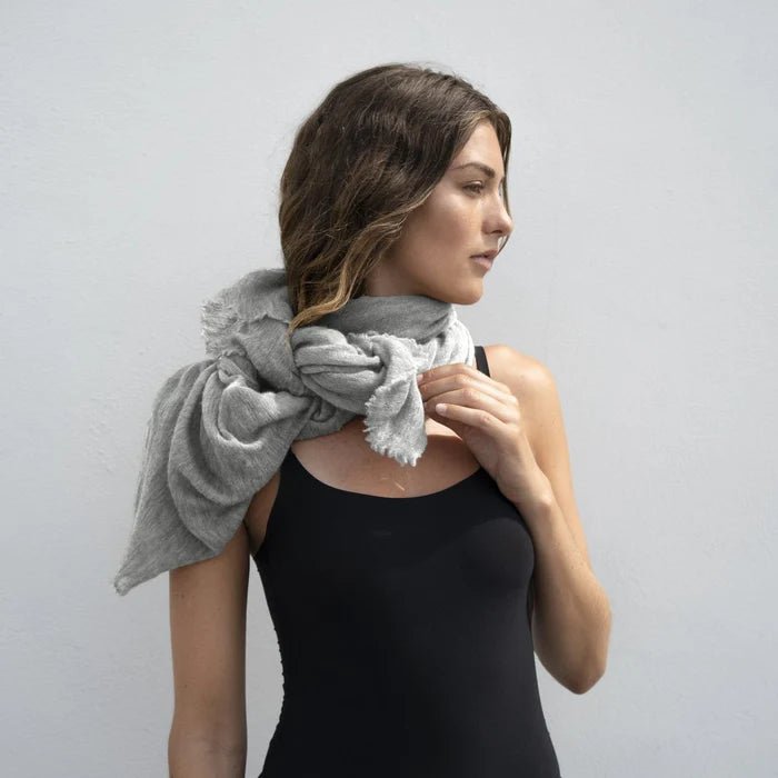 Natura Cashmere Milano Luxury Scarf Light Grey - Den Lille Ida - Natura Cashmere