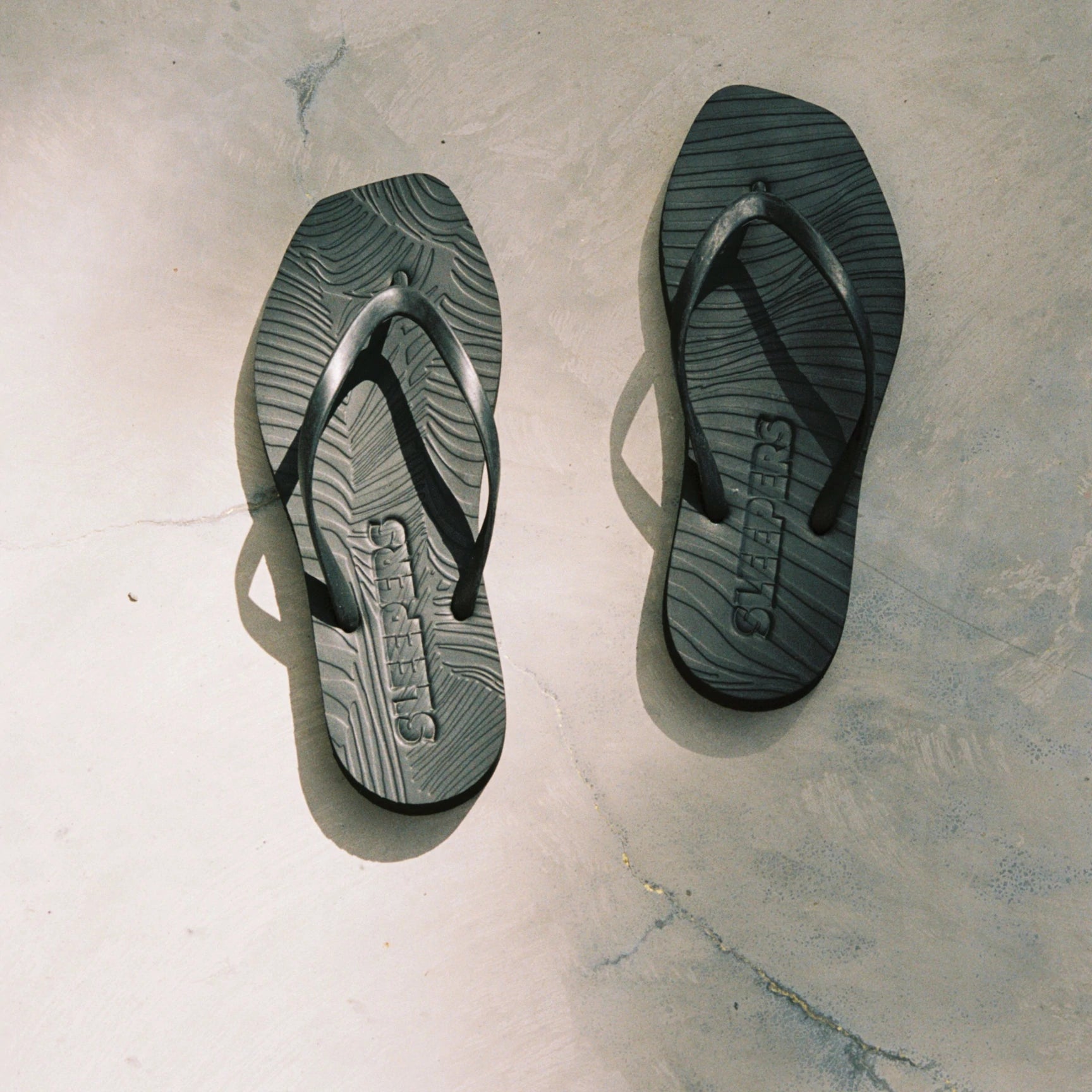 Sleepers Tapered Black Flip Flop - Den Lille Ida - Sleepers