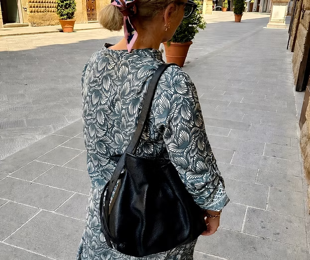 Infinito Camilla Grande Black