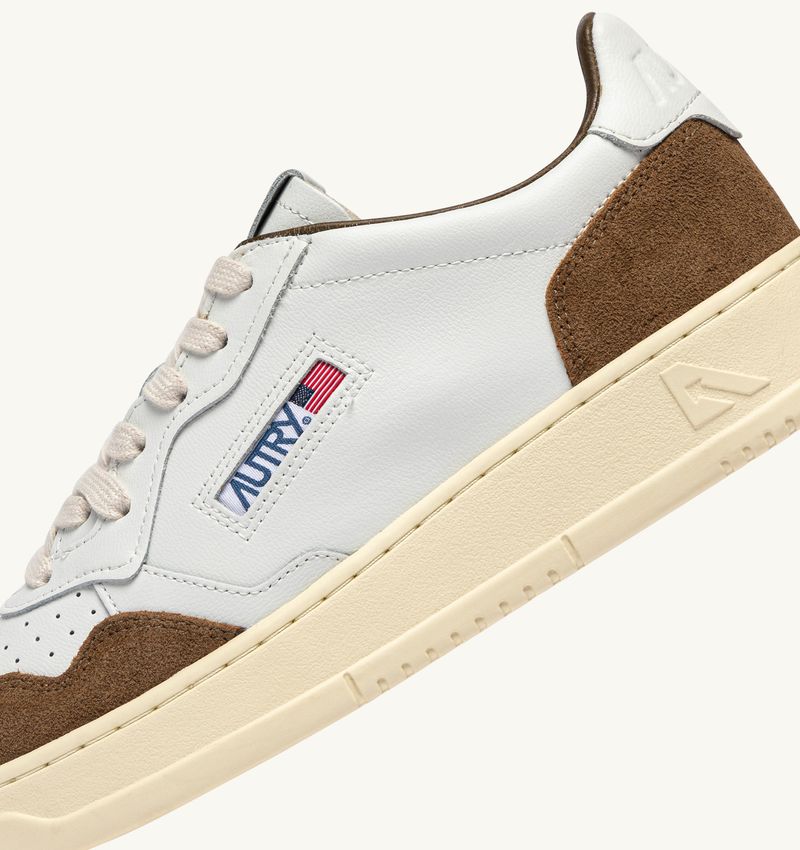 AUTRY MEDALIST LOW SNEAKER WHITE TABACCO