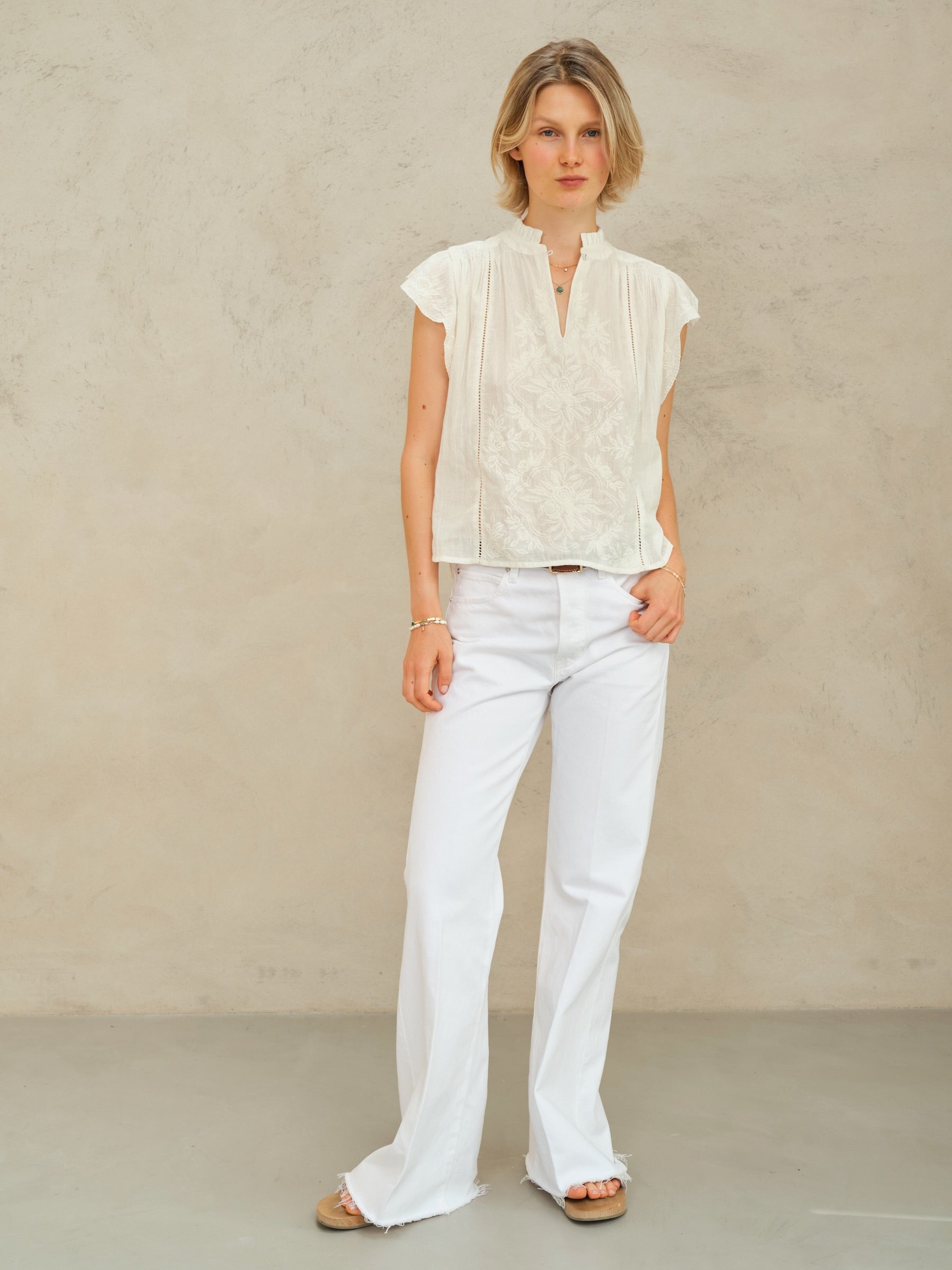 M.A.B.E LILIA Emb S/S Top Ecru