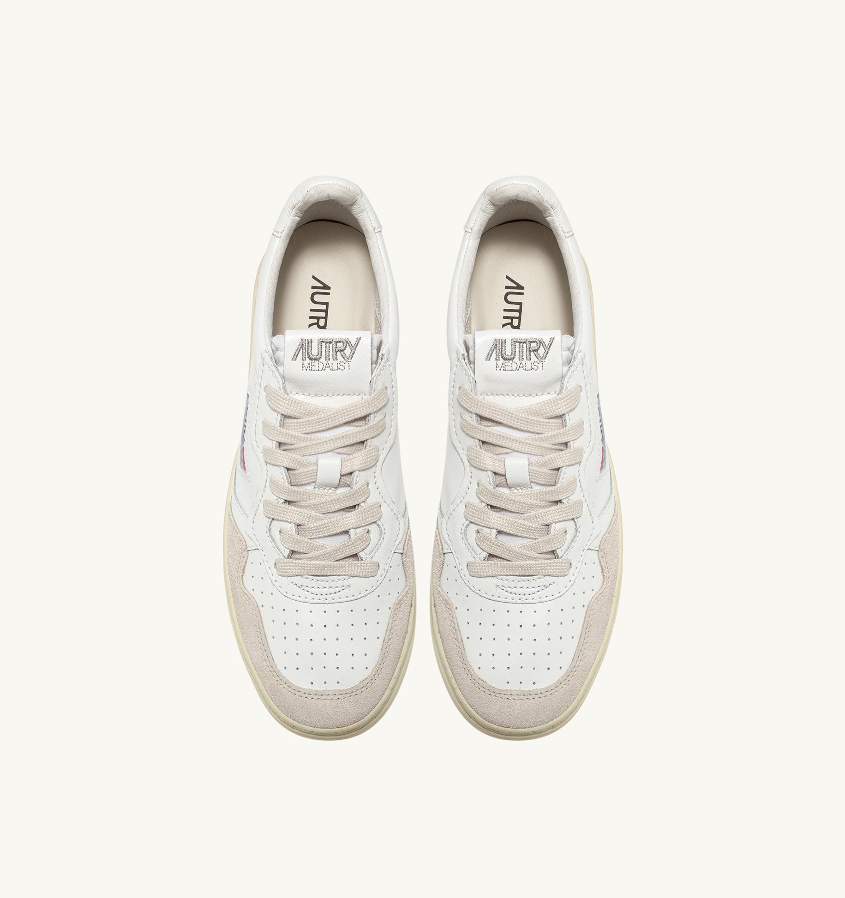 AUTRY MEDALIST LOW SNEAKERS IN WHITE LEATHER AND BEIGE SUEDE