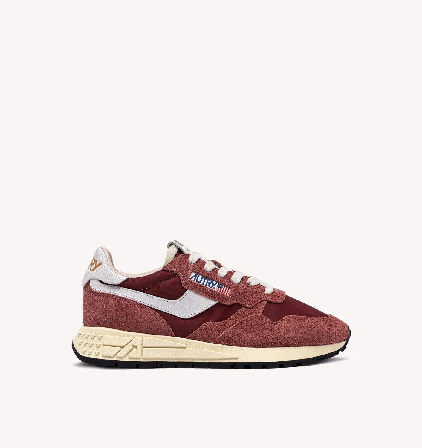 AUTRY REELWIND LOW SNEAKERS IN NYLON AND SUEDE HOT SAUCE AND WHITE - Den Lille Ida - Autry
