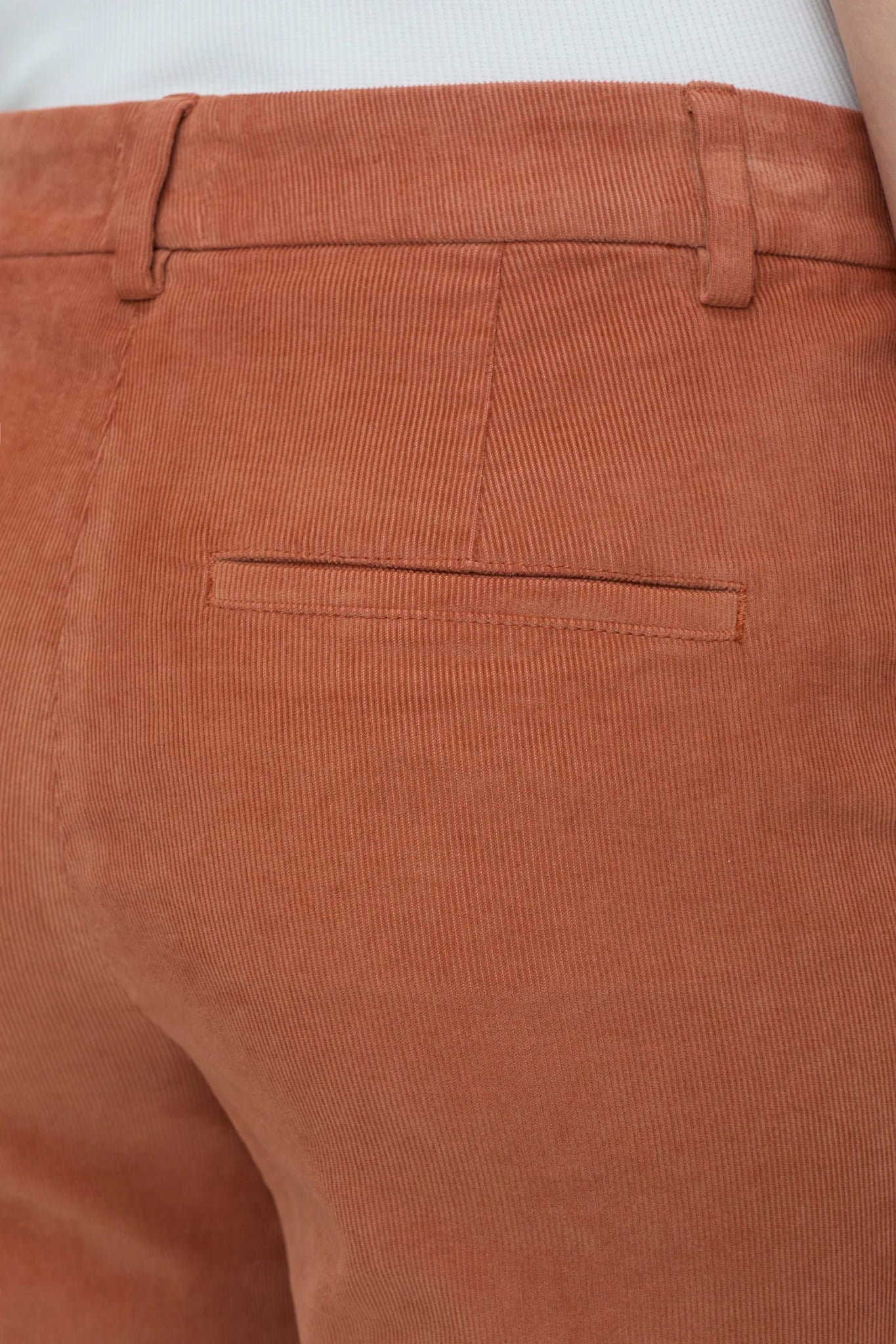 Closed Wharton Corduroy Ferro Brown - Den Lille Ida - Closed