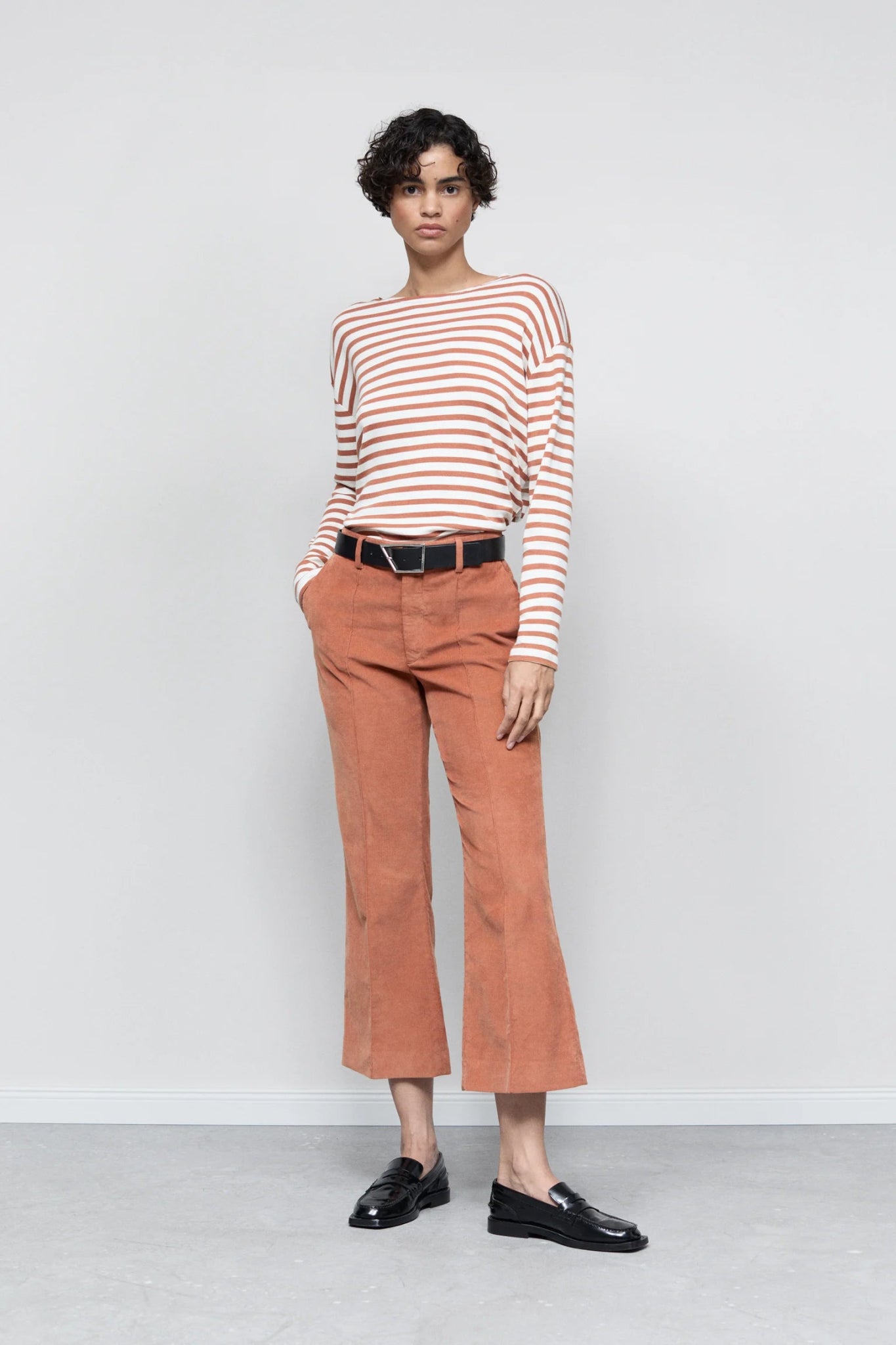 Closed Wharton Corduroy Ferro Brown - Den Lille Ida - Closed