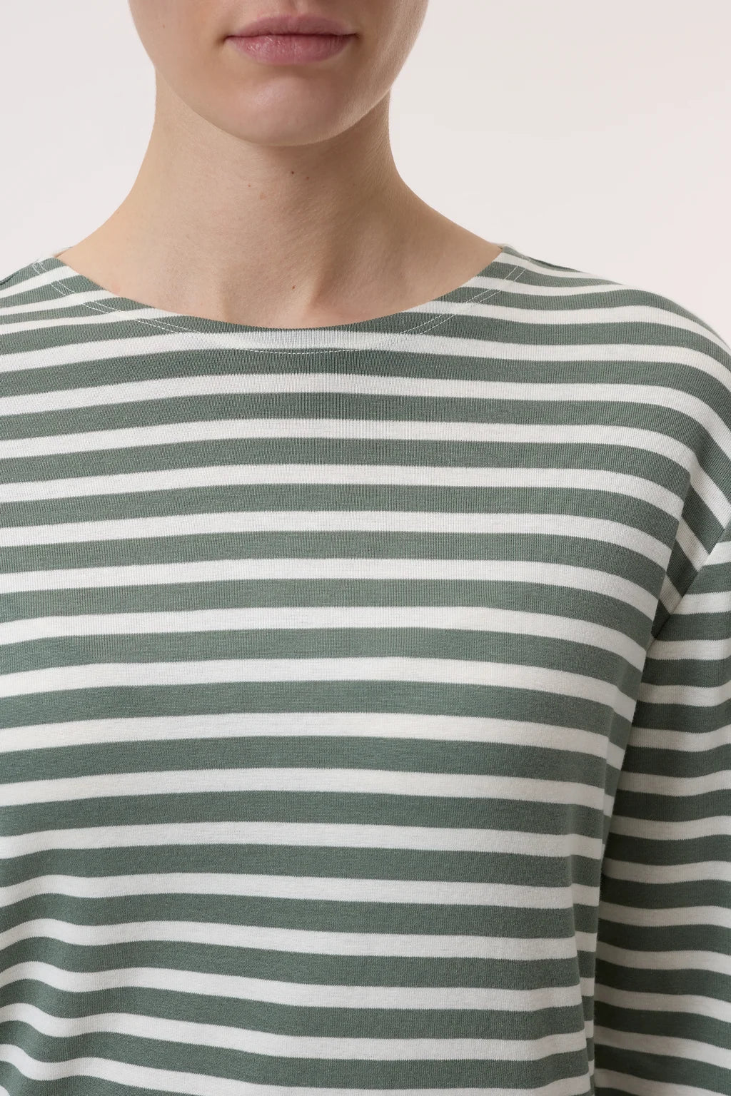 Closed Long - Sleeved T-Shirt Stripes Faded Green - Den Lille Ida - Closed