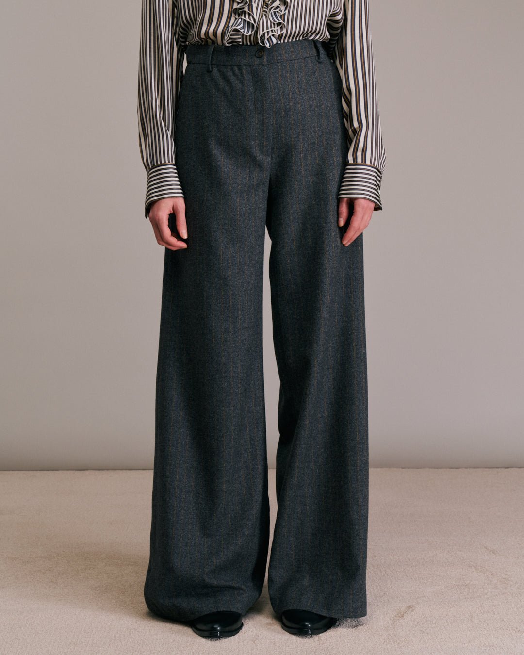 Diega Piedro Grey/Camel Pinstripe - Den Lille Ida - Diega
