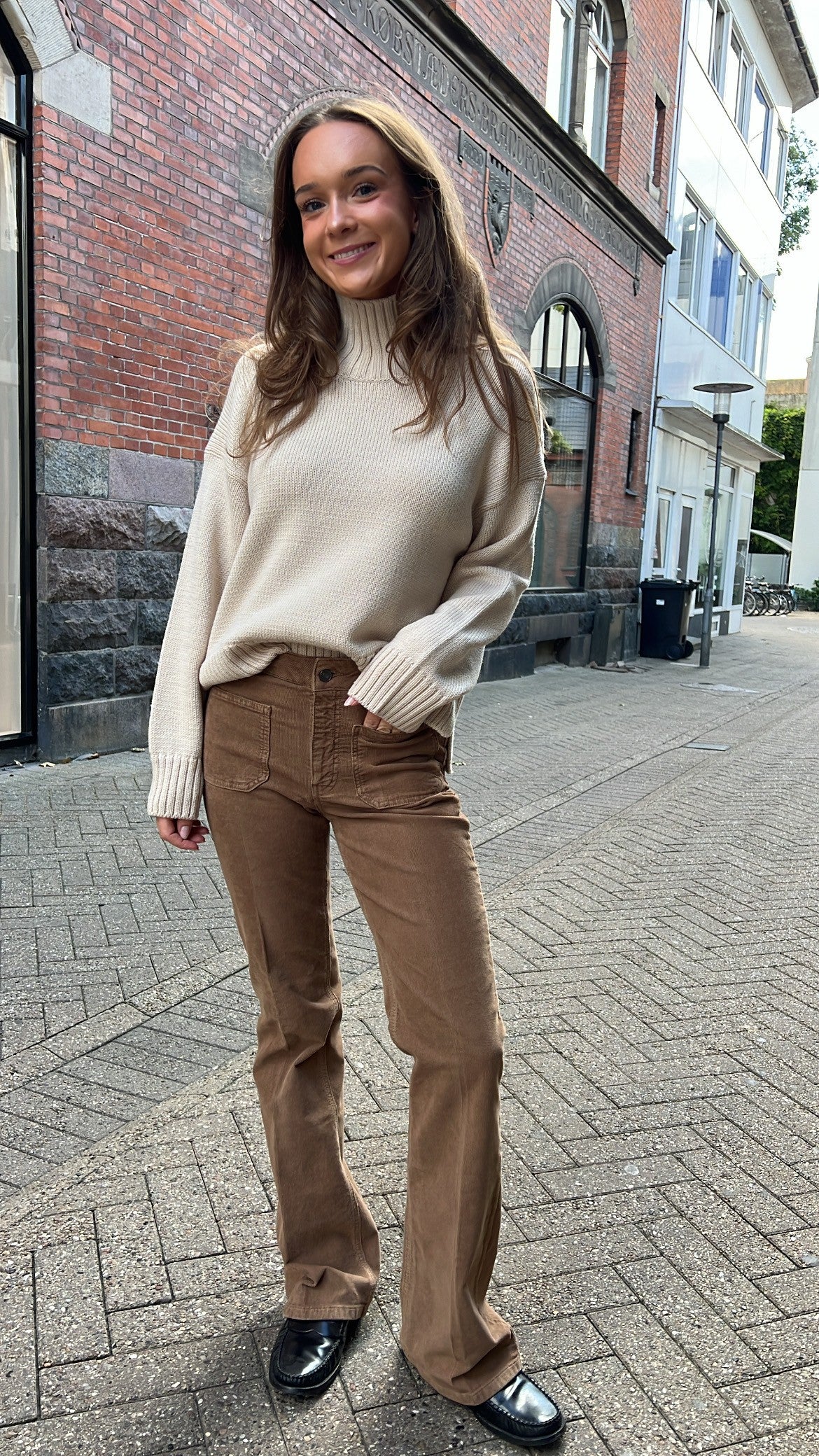 Vanessa Bruno Dompay Corduroy Fauve