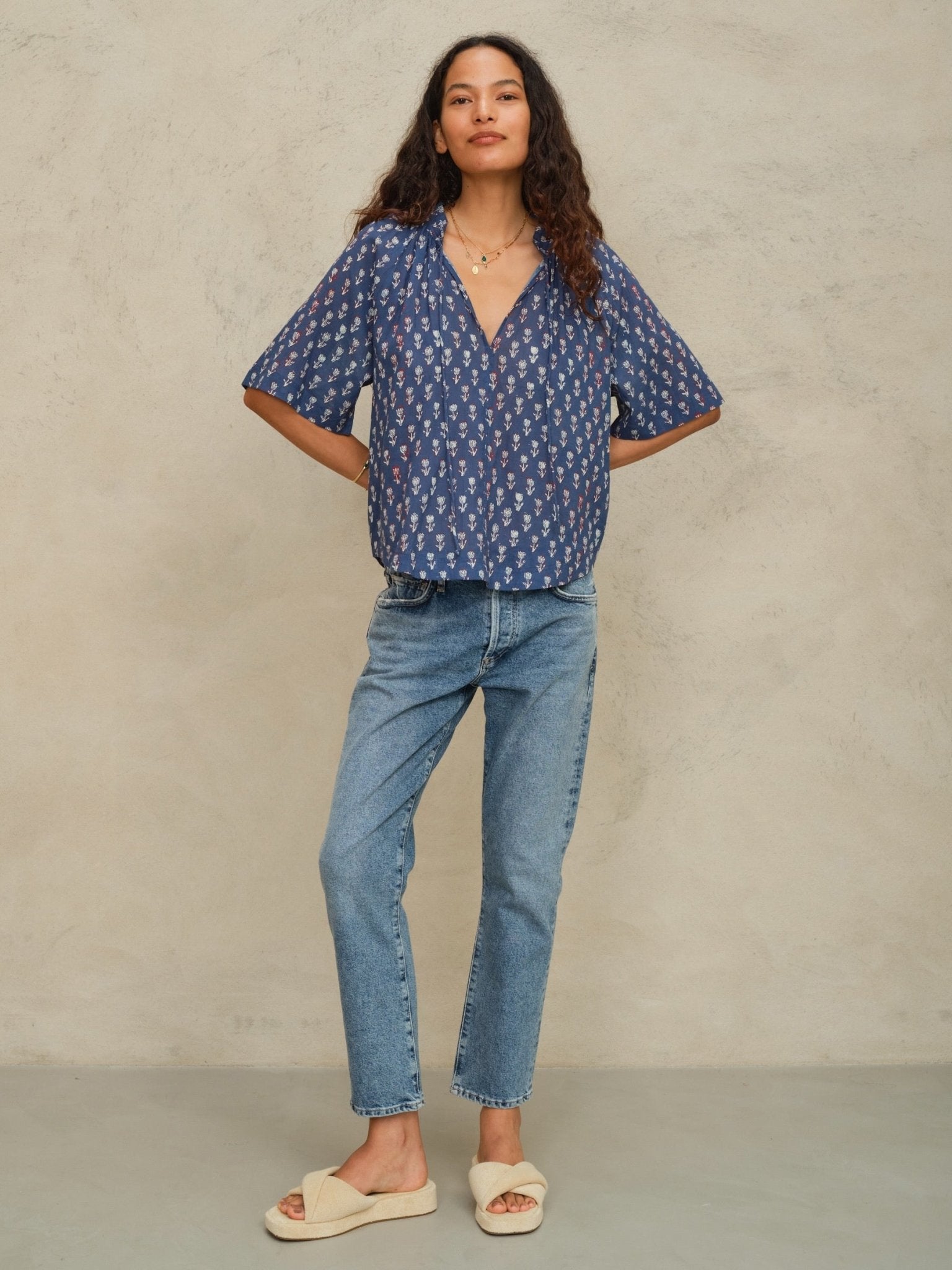 M.A.B.E Ari Print Gathered Top Indigo - Den Lille Ida - M.A.B.E