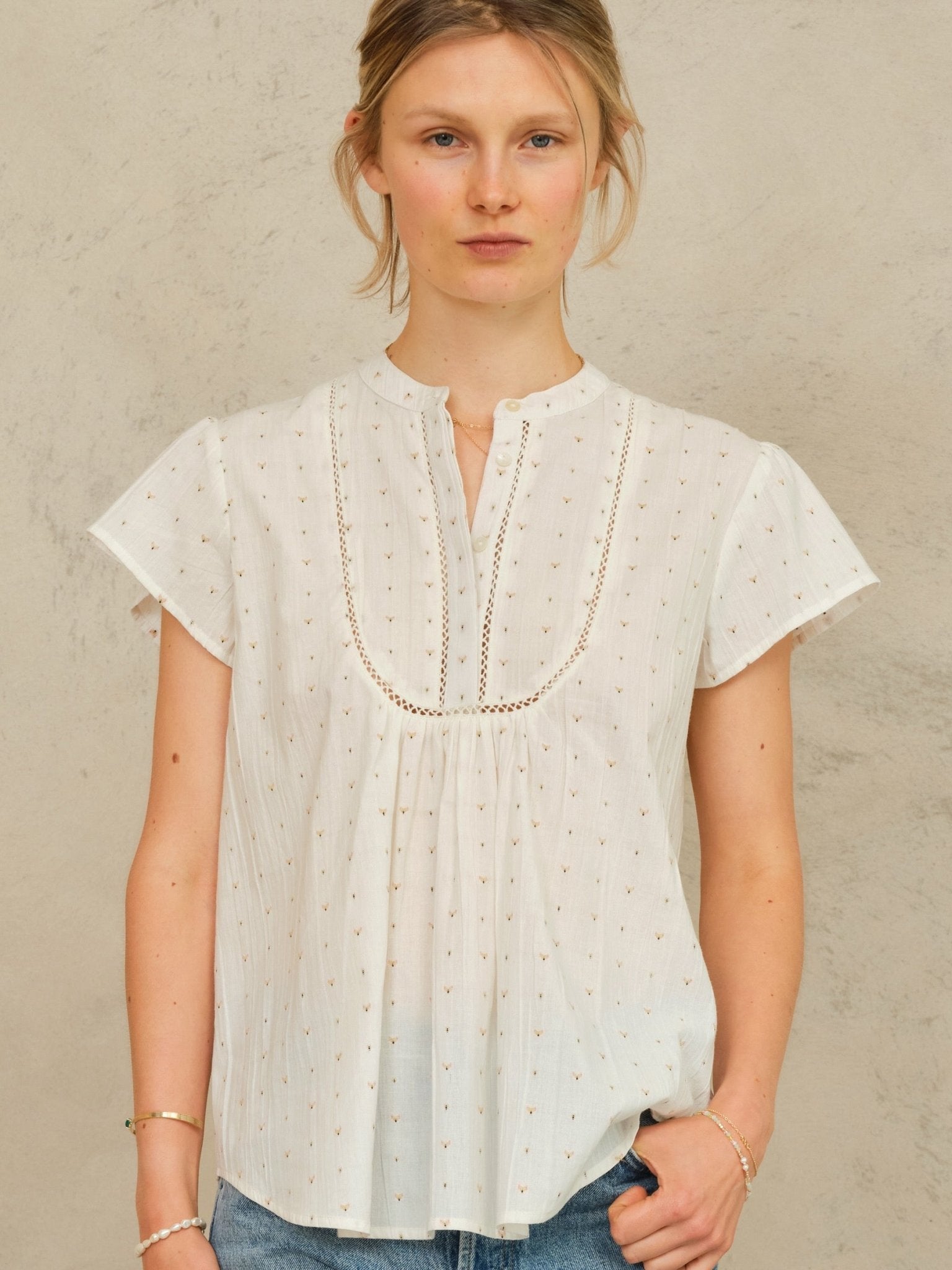 M.A.B.E Rita Woven S/S Top Ecru/Multi - Den Lille Ida - M.A.B.E