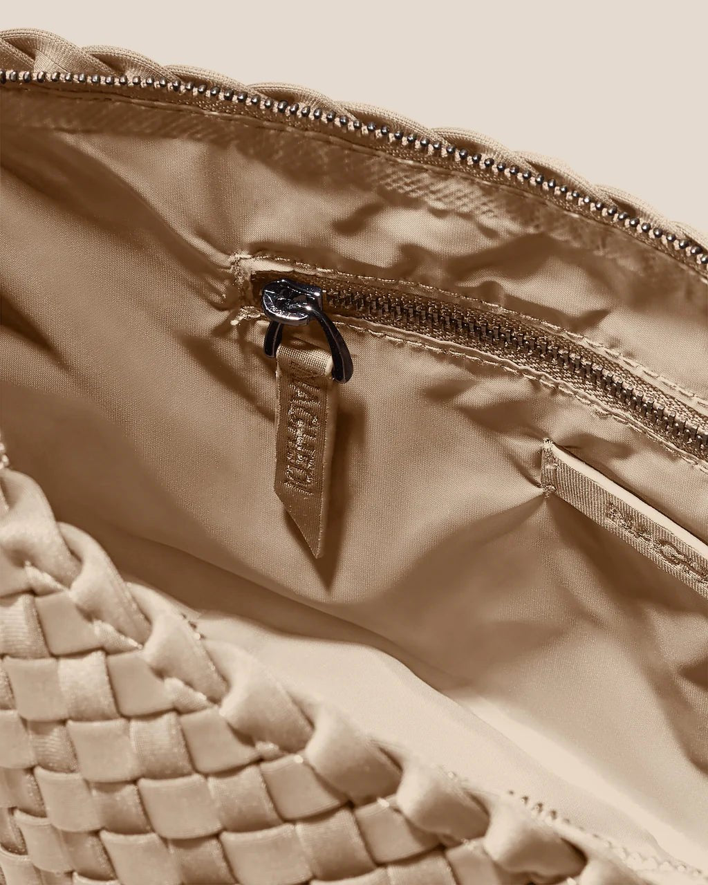 Naghedi Portofino Medium Cosmetic Case Cashmere - Den Lille Ida - Naghedi